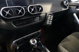 &Uuml;bergabe des Kommando-Einsatzwagens 