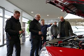 &Uuml;bergabe des Kommando-Einsatzwagens 