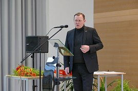 Zeugnisübergabe an unsere Mechatroniker-Gesellen