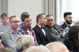 Zeugnisübergabe an unsere Mechatroniker-Gesellen