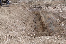 BAUSTELLEN UPDATE - riesige Stahltanks wurden aus dem kontaminierten Boden geholt