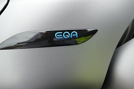 Die Typenbezeichnung ist eindeutig - hier ist Strom im Spiel.