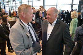 Willkommen im neuen Mercedes-Benz-Autohaus der Peter-Gruppe in Wittenberg!