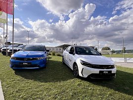 Autohaus Peter begeistert beim internationalen Leichtathletik-Meeting in Sondershausen