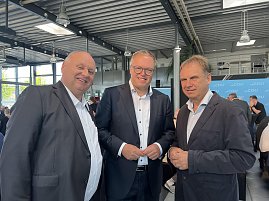 Spannende politische Diskussionen bei CDU-Veranstaltung im Autohaus