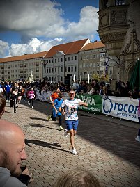 Bilder von den Impressionen am Stand, am Streckenrand und vom Läuferteam.