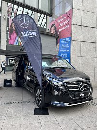 Bilder von den Impressionen am Stand, am Streckenrand und vom Läuferteam.