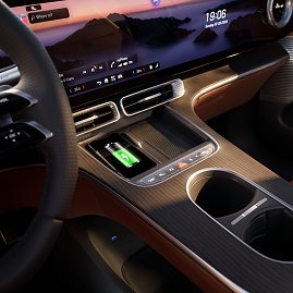 Der neue Mercedes-Benz GLC 400 4MATIC mit EQ Technologie. Energieverbrauch kombiniert: 14,9-18,8 kWh/100 km | CO2-Emissionen kombiniert: 0 g/km | CO2-Klasse: A [1] Interieur: Leder, beech brown/schwarz [1] Die Angaben sind vorl&auml;ufig. Es liegen bislang weder best&auml;tigte Werte von einer amtlich anerkannten Pr&uuml;forganisation noch eine EG-Typgenehmigung noch eine Konformit&auml;tsbescheinigung mit amtlichen Werten vor. Abweichungen zwischen den Angaben und den amtlichen Werten sind m&ouml;glich. Inhalt des Displays kann vom Serienstand abweichen.