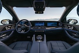 Das Cockpit des neuen Mercedes-Benz GLE.