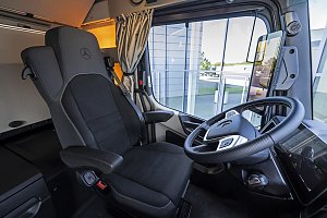 Daimler Truck stellt CO2-neutralen Fernverkehr in den Mittelpunkt der IAA Transportation 2024