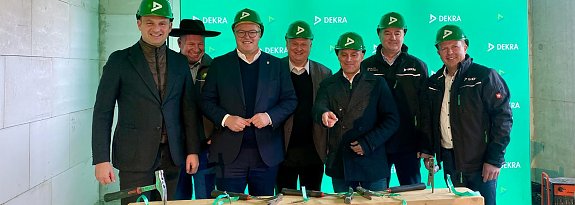 Richtfest der neuen Dekra Niederlassung in Erfurt (Autohaus Peter)