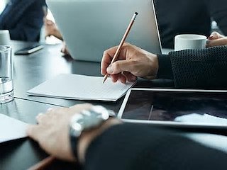 E-MOBILIT&Auml;T ZAHLT SICH AUS. 