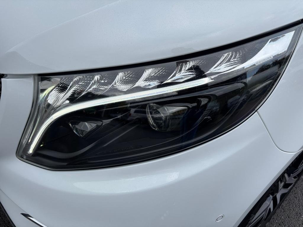 Mercedes-Benz V 300 d AVANTGARDE Lang AMG/360°/Burmester Mercedes-Benz V 300 d AVANTGARDE Lang AMG/360°/Burmester