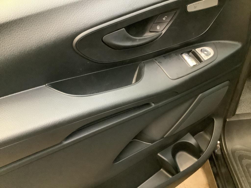 Mercedes-Benz eVito 111 Audio 30/Klima/Sitzheizung/DAB/ Mercedes-Benz eVito 111 Audio 30/Klima/Sitzheizung/DAB/