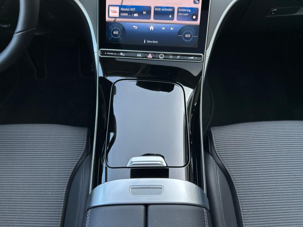 Mercedes-Benz C 180 Avantgarde/Advanced/LED/Panorama-SD/DAB Mercedes-Benz C 180 Avantgarde/Advanced/LED/Panorama-SD/DAB