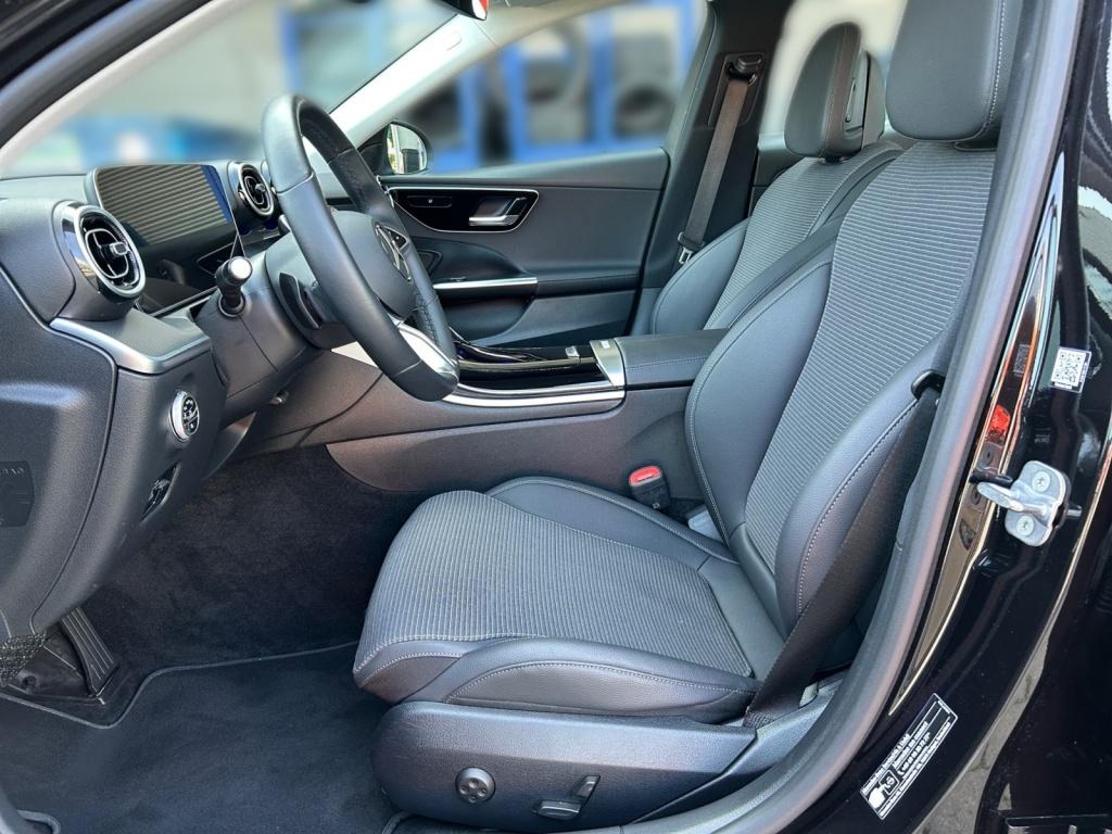 Mercedes-Benz C 180 Avantgarde/Advanced/LED/Panorama-SD/DAB Mercedes-Benz C 180 Avantgarde/Advanced/LED/Panorama-SD/DAB