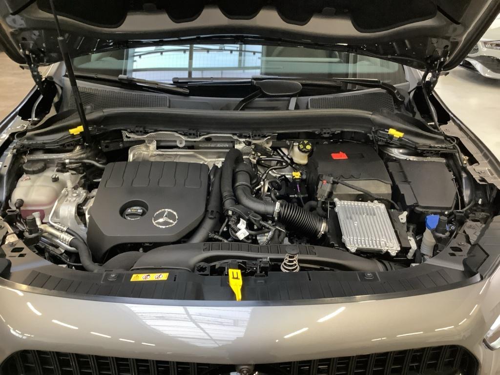 Mercedes-Benz GLA 200 ADVANCED-PLUS+NIGHT+18+360°+AHK+LED-HIG Mercedes-Benz GLA 200 ADVANCED-PLUS+NIGHT+18+360°+AHK+LED-HIG