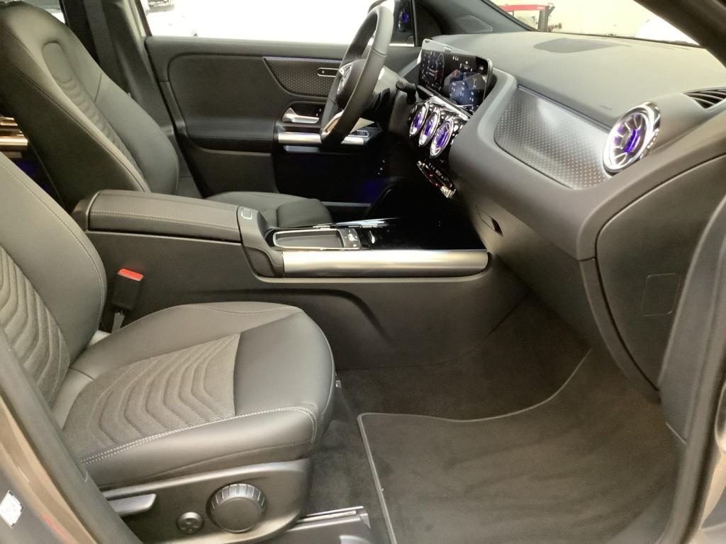 Mercedes-Benz GLA 200 ADVANCED-PLUS+NIGHT+18+360°+AHK+LED-HIG Mercedes-Benz GLA 200 ADVANCED-PLUS+NIGHT+18+360°+AHK+LED-HIG