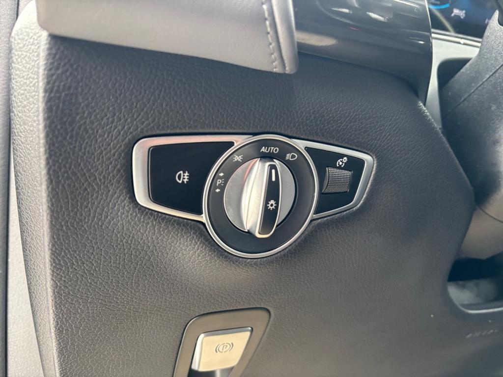 Mercedes-Benz EQC 400 4M AMG/19/Multibeam/Head-up/360°Kamera/ Mercedes-Benz EQC 400 4M AMG/19/Multibeam/Head-up/360°Kamera/