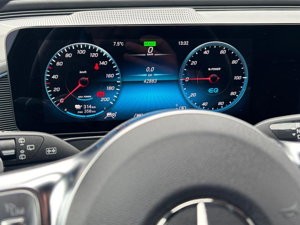 Mercedes-Benz EQC 400 4M AMG/19/Multibeam/Head-up/360°Kamera/ Mercedes-Benz EQC 400 4M AMG/19/Multibeam/Head-up/360°Kamera/