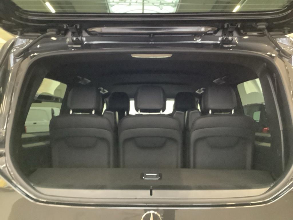 Mercedes-Benz V 300 d Avantgarde AMG 4 Matic Multibeam/AHK2,5t Mercedes-Benz V 300 d Avantgarde AMG 4 Matic Multibeam/AHK2,5t