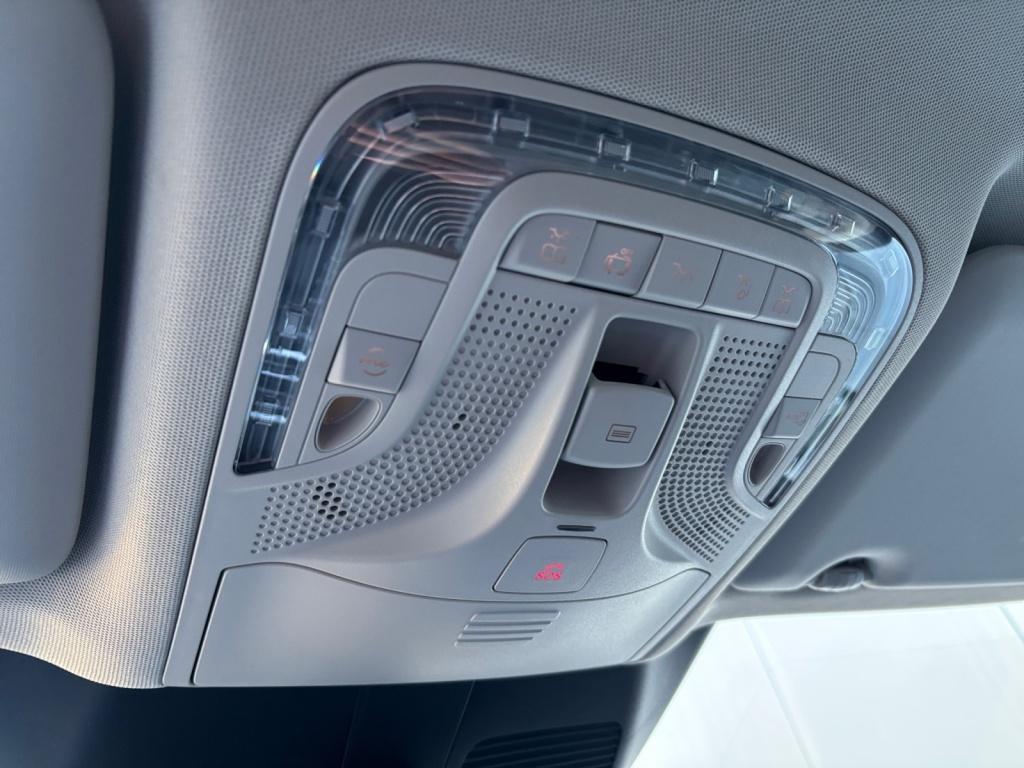 Mercedes-Benz V 250 d STYLE Lang Widescreen/MultiBeam/AHK2.5t Mercedes-Benz V 250 d STYLE Lang Widescreen/MultiBeam/AHK2.5t