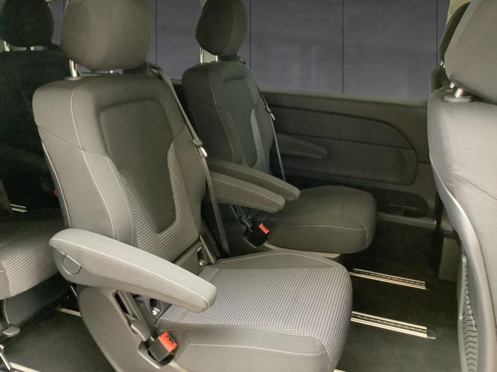 Mercedes-Benz V 300 d extralang 4 Matic/AIRMATIC/Standheizung Mercedes-Benz V 300 d extralang 4 Matic/AIRMATIC/Standheizung