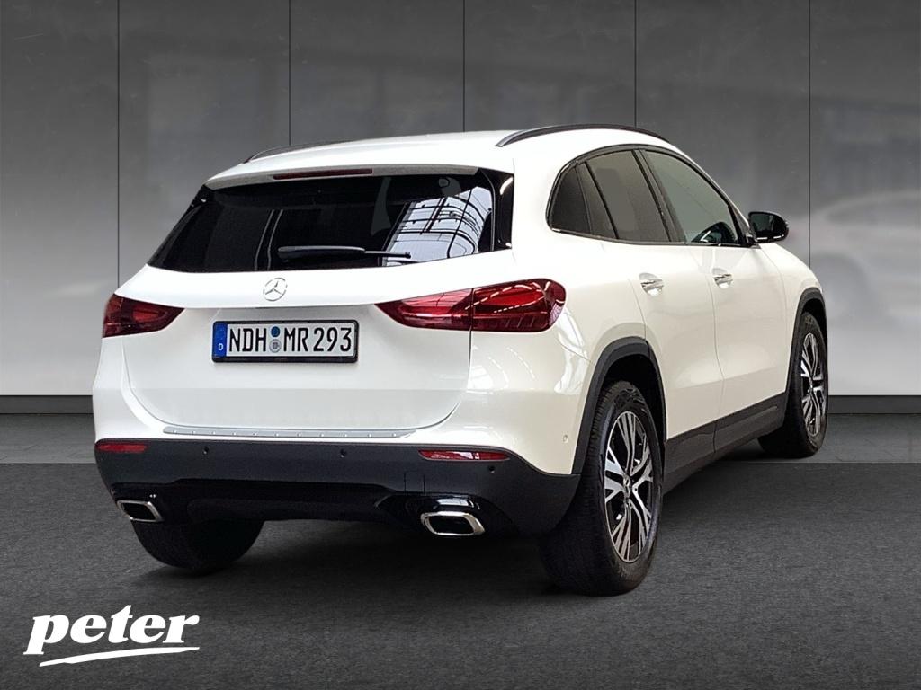 Mercedes-Benz GLA 200 MBUX+MBeam+Night+Ambiente+Fahrassist+LED Mercedes-Benz GLA 200 MBUX+MBeam+Night+Ambiente+Fahrassist+LED