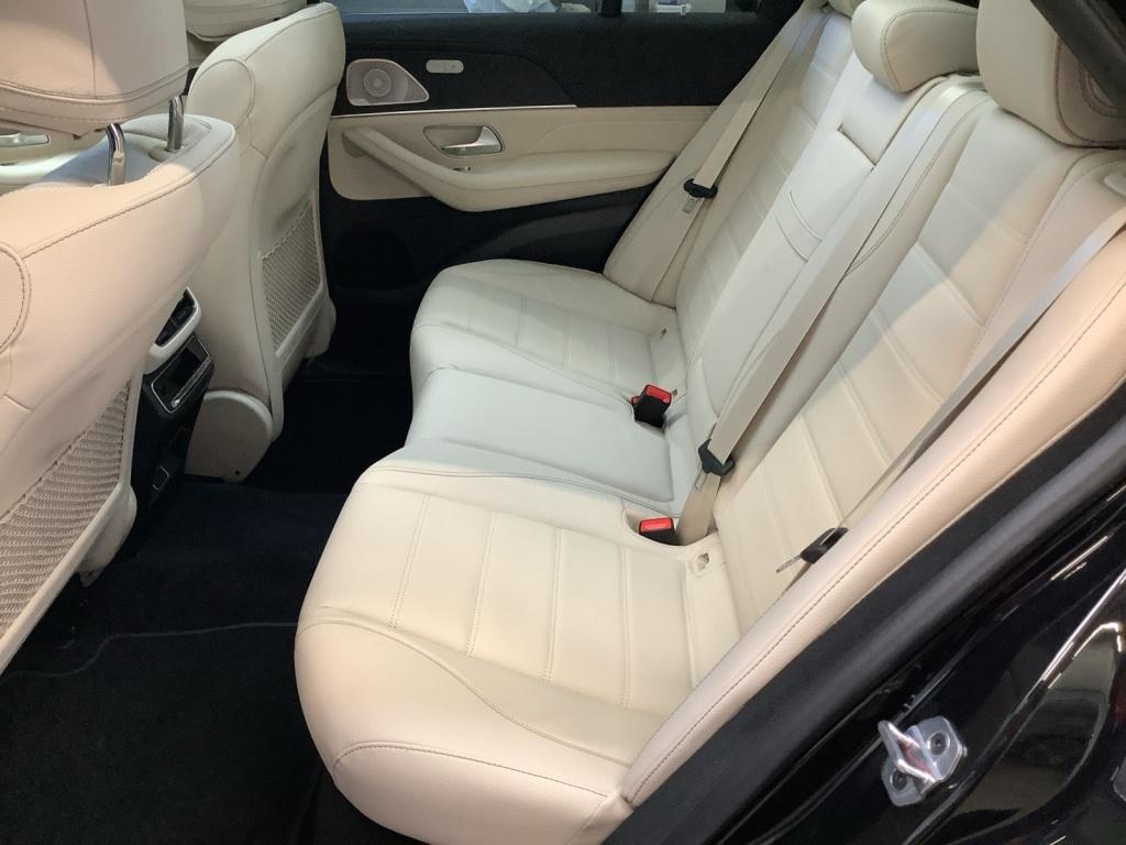 Mercedes-Benz GLE 450 4MATIC AMG+NIGHT+19+KEYLESS+MULTIBEAM Mercedes-Benz GLE 450 4MATIC AMG+NIGHT+19+KEYLESS+MULTIBEAM