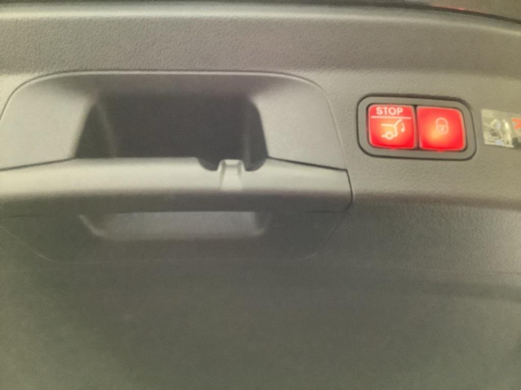 Mercedes-Benz GLE 450 d 4MATIC Coupé AMG+NIGHT+BURM+22+MEMORY Mercedes-Benz GLE 450 d 4MATIC Coupé AMG+NIGHT+BURM+22+MEMORY