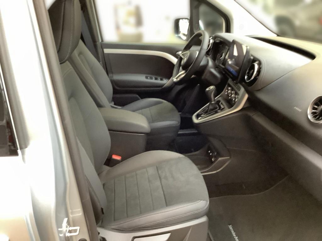 Mercedes-Benz T 180 d Power Edition Rückfahrkamera/ILS-LED Mercedes-Benz T 180 d Power Edition Rückfahrkamera/ILS-LED