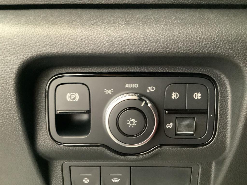 Mercedes-Benz T 180 d Power Edition Rückfahrkamera/ILS-LED Mercedes-Benz T 180 d Power Edition Rückfahrkamera/ILS-LED