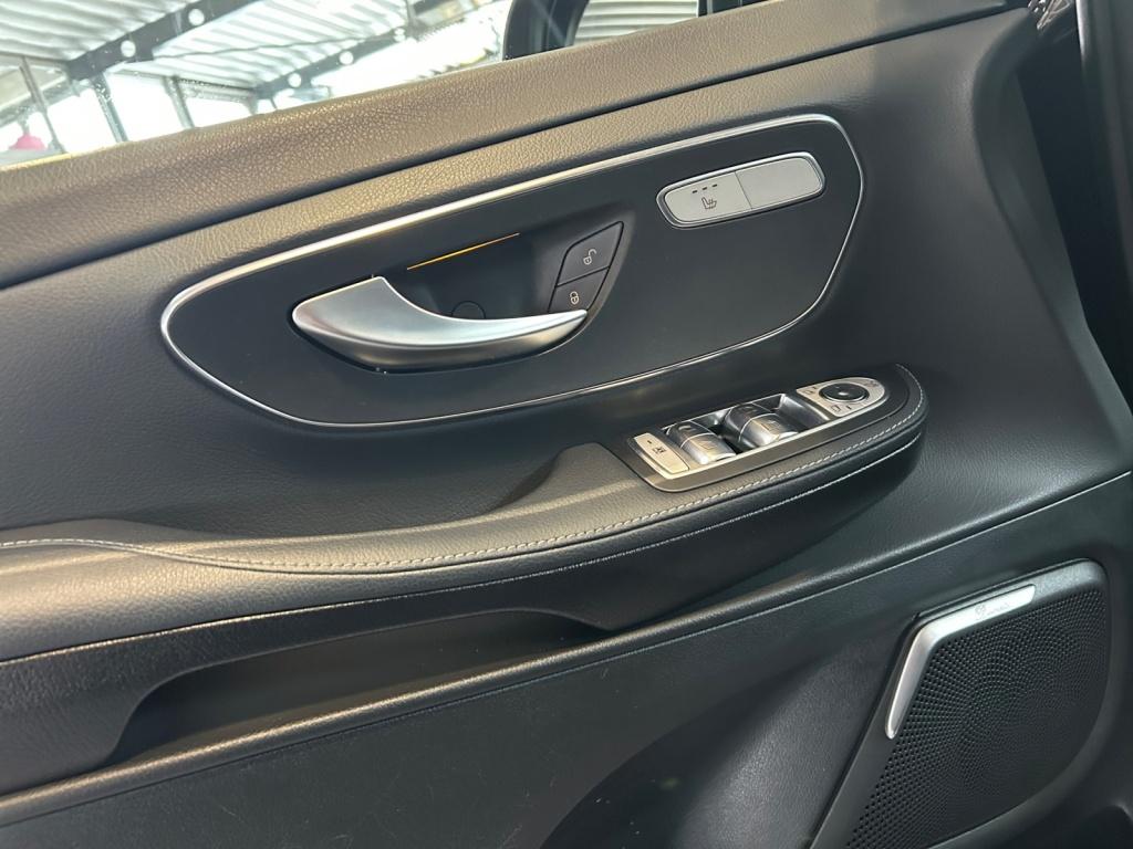 Mercedes-Benz V 300 d Avantgarde extralang 4 Matic LED-ILS/AHK Mercedes-Benz V 300 d Avantgarde extralang 4 Matic LED-ILS/AHK