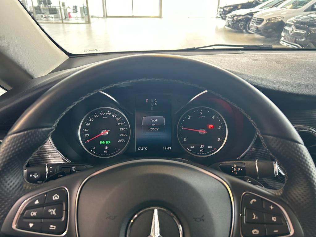 Mercedes-Benz V 300 d Avantgarde extralang 4 Matic LED-ILS/AHK Mercedes-Benz V 300 d Avantgarde extralang 4 Matic LED-ILS/AHK