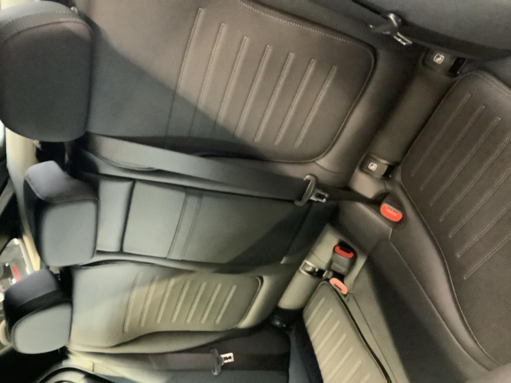 Mercedes-Benz C 180 T AMG/Edition/LED/360°K/Distronic/Memory-P Mercedes-Benz C 180 T AMG/Edition/LED/360°K/Distronic/Memory-P