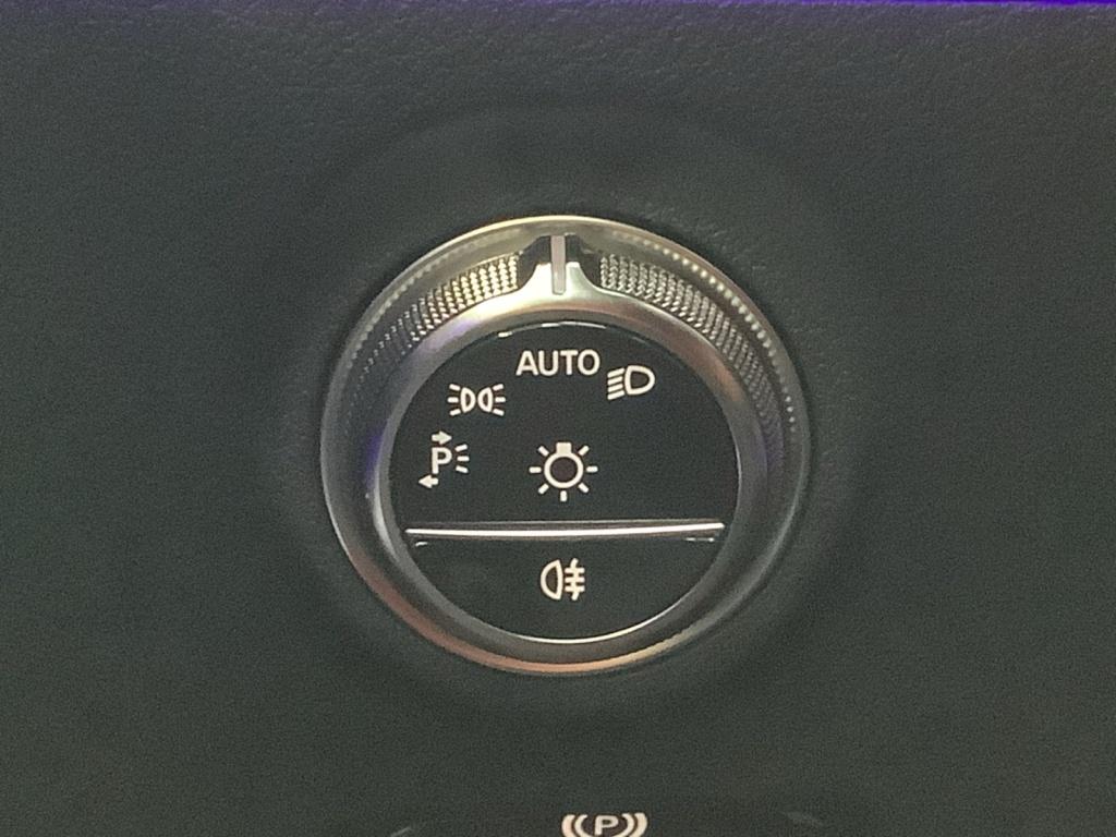 Mercedes-Benz C 180 T AMG/Edition/LED/360°K/Distronic/Memory-P Mercedes-Benz C 180 T AMG/Edition/LED/360°K/Distronic/Memory-P