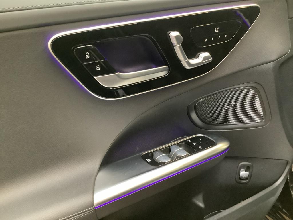 Mercedes-Benz C 180 T AMG/Edition/LED/360°K/Distronic/Memory-P Mercedes-Benz C 180 T AMG/Edition/LED/360°K/Distronic/Memory-P