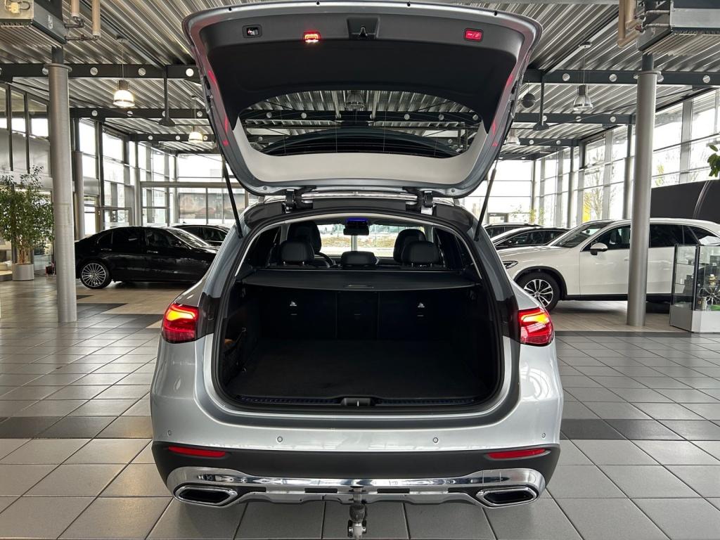 Mercedes-Benz GLC 220 d 4M Avantgarde/Plus/LED/Panorama-SD/AHK Mercedes-Benz GLC 220 d 4M Avantgarde/Plus/LED/Panorama-SD/AHK