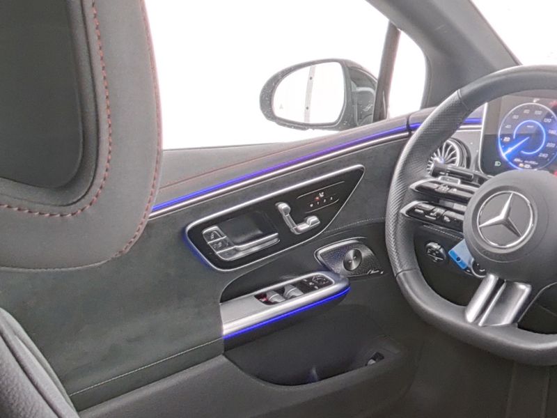 Mercedes-Benz EQE 350 4M AMG/Night/Digital/Hinterachsl./Pano-D Mercedes-Benz EQE 350 4M AMG/Night/Digital/Hinterachsl./Pano-D