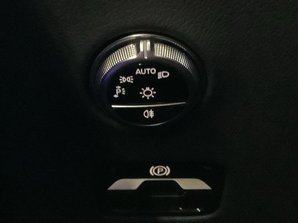 Mercedes-Benz GLC 220 d 4M Avantgarde/Advanced/LED/Panorama-SD Mercedes-Benz GLC 220 d 4M Avantgarde/Advanced/LED/Panorama-SD