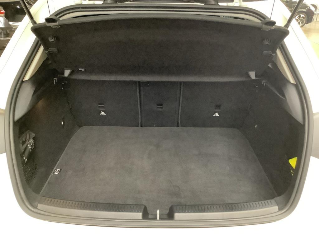 Mercedes-Benz A 200 Night/Progressive/LED/Kamera/Navi/AHK/ Mercedes-Benz A 200 Night/Progressive/LED/Kamera/Navi/AHK/