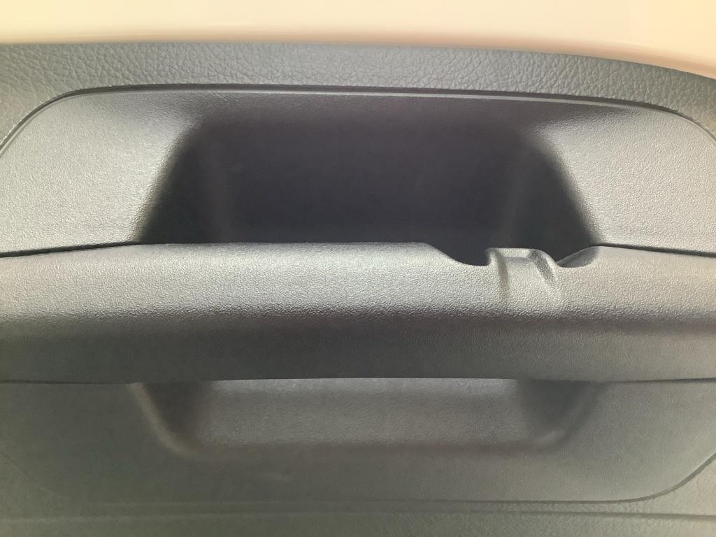 Mercedes-Benz A 200 Night/Progressive/LED/Kamera/Navi/AHK/ Mercedes-Benz A 200 Night/Progressive/LED/Kamera/Navi/AHK/