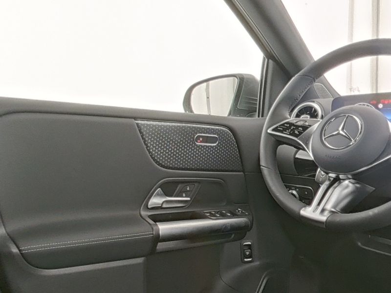 Mercedes-Benz B 200 Progressive/Advanced/LED/Kamera/Easy-Pack Mercedes-Benz B 200 Progressive/Advanced/LED/Kamera/Easy-Pack