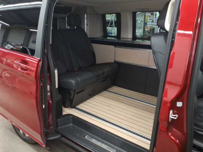 Mercedes-Benz V 300 d Marco Polo 4 Matic Easy UP AHK/Distronic Mercedes-Benz V 300 d Marco Polo 4 Matic Easy UP AHK/Distronic