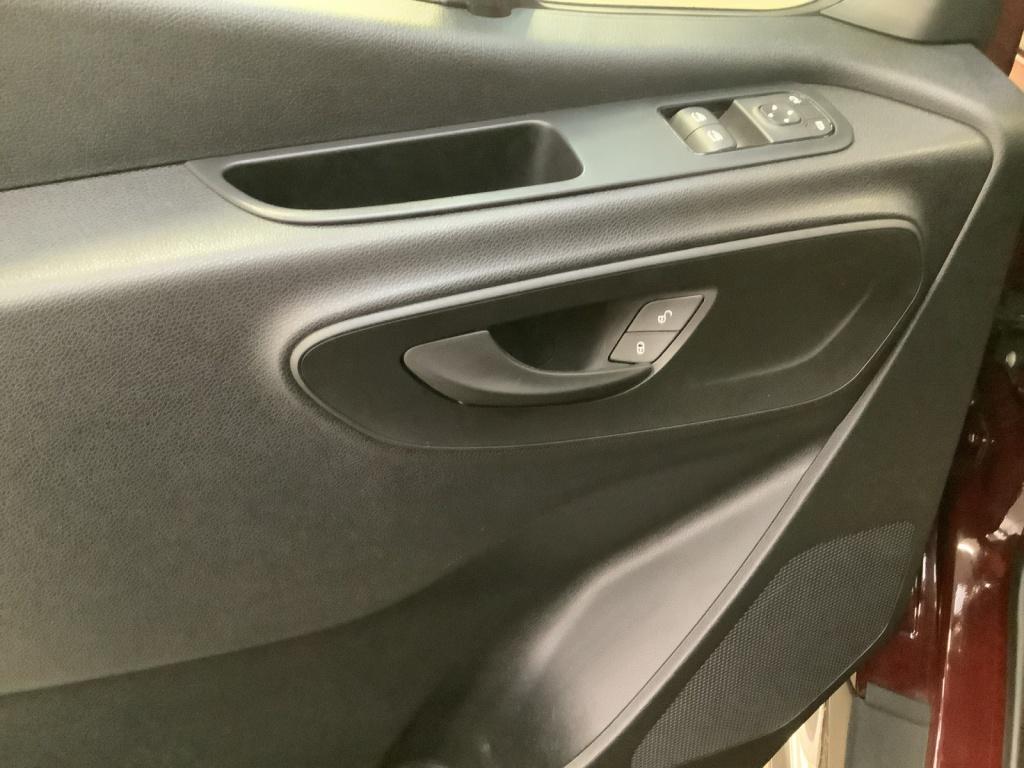 Mercedes-Benz Sprinter 317 CDI MBUX/Standheizung/AHK/Klima Mercedes-Benz Sprinter 317 CDI MBUX/Standheizung/AHK/Klima