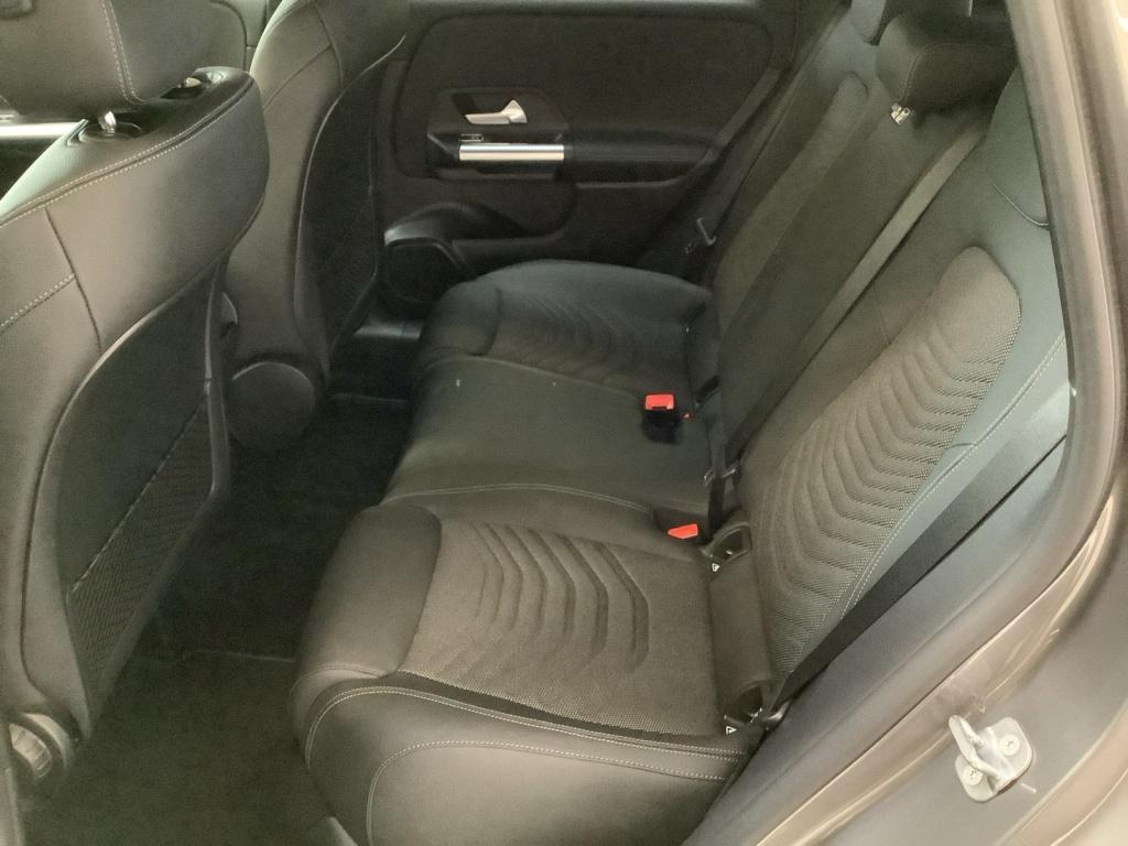 Mercedes-Benz B 220 d LED+17+360°-KAMERA+TEMPOMAT+EASY-PACK Mercedes-Benz B 220 d LED+17+360°-KAMERA+TEMPOMAT+EASY-PACK