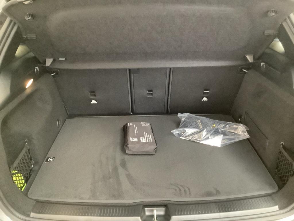 Mercedes-Benz B 220 d LED+17+360°-KAMERA+TEMPOMAT+EASY-PACK Mercedes-Benz B 220 d LED+17+360°-KAMERA+TEMPOMAT+EASY-PACK