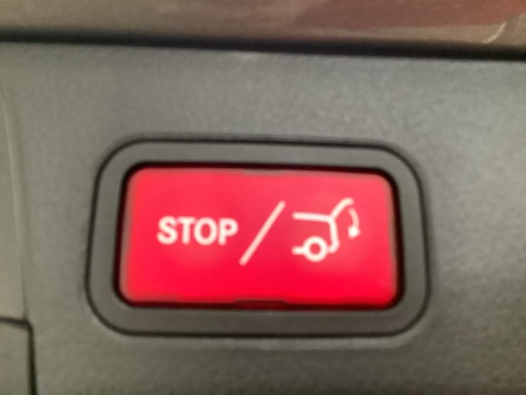 Mercedes-Benz B 220 d LED+17+360°-KAMERA+TEMPOMAT+EASY-PACK Mercedes-Benz B 220 d LED+17+360°-KAMERA+TEMPOMAT+EASY-PACK