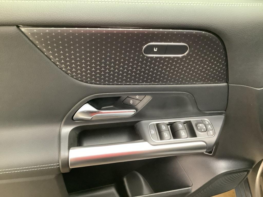 Mercedes-Benz B 220 d LED+17+360°-KAMERA+TEMPOMAT+EASY-PACK Mercedes-Benz B 220 d LED+17+360°-KAMERA+TEMPOMAT+EASY-PACK