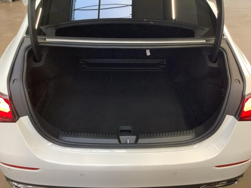 Mercedes-Benz E 200 4M Avantgarde/Advanced/LED/Distronic/DAB Mercedes-Benz E 200 4M Avantgarde/Advanced/LED/Distronic/DAB